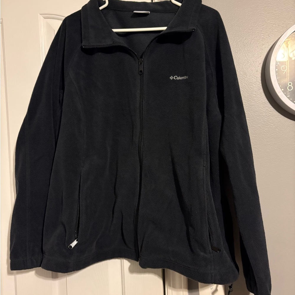 Columbia Black Fleece Jacket